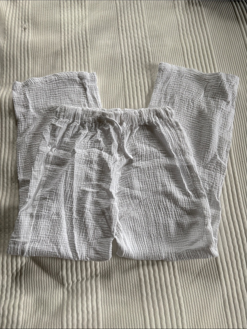 Women’s White Lightweight Gauze Drawstring Pants